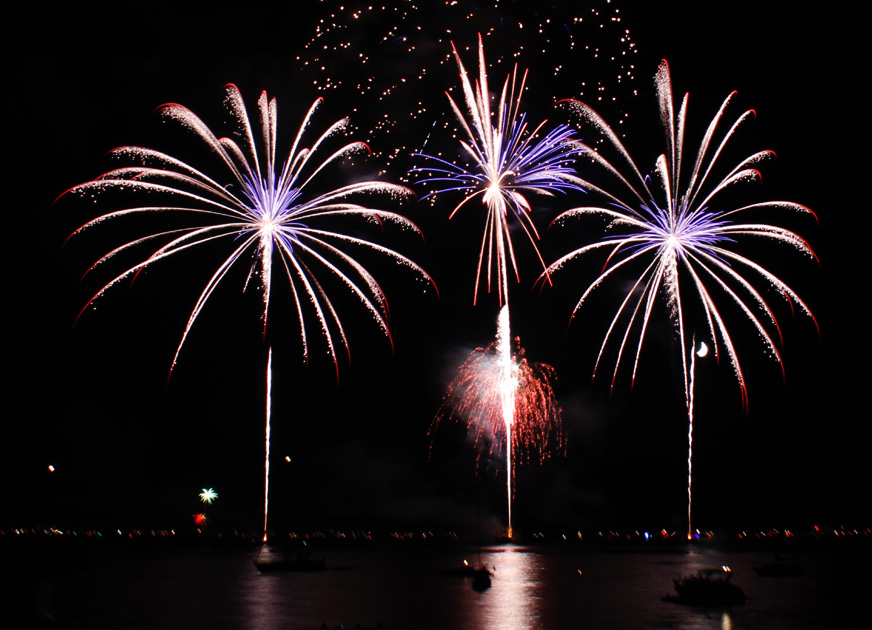 Mount Dora Fireworks Pool Party St Edward S Episcopal Church Mount